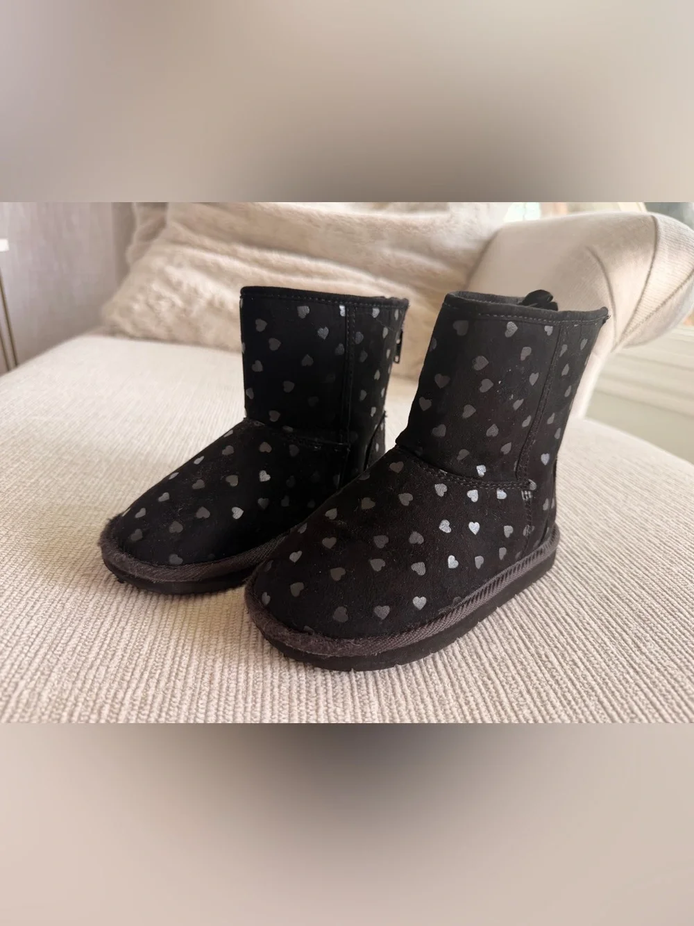 GAP Black Kids Heart-Print Cozy fur lined  Boots 10T